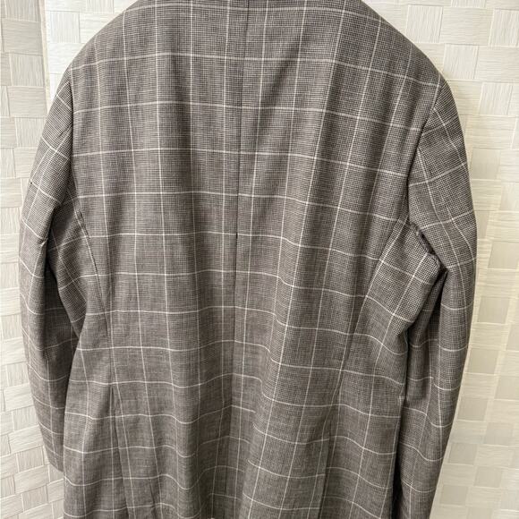 Jos. A. Bank Gray Windowpane Sport Coat - Picture 2 of 6
